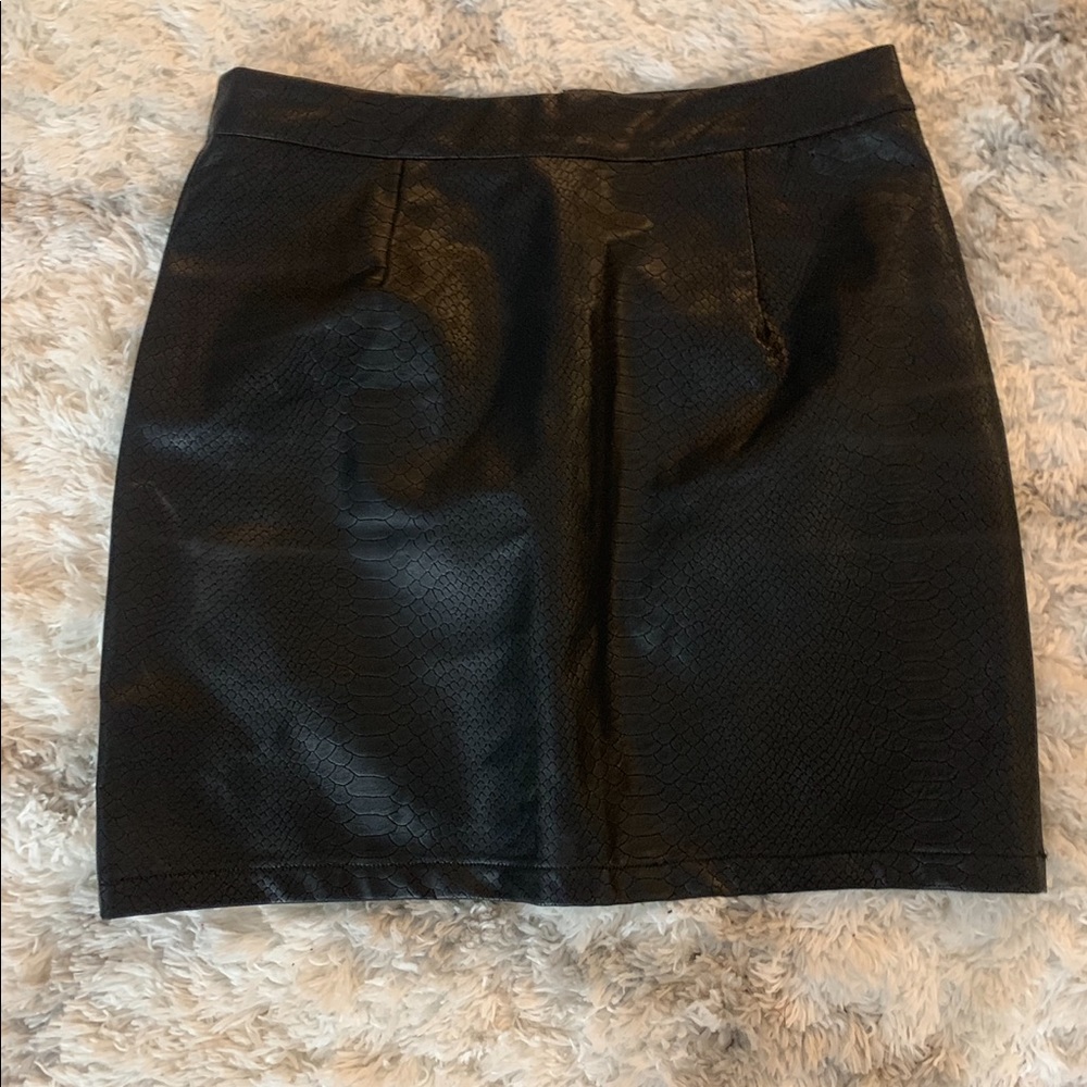 Black Skirt